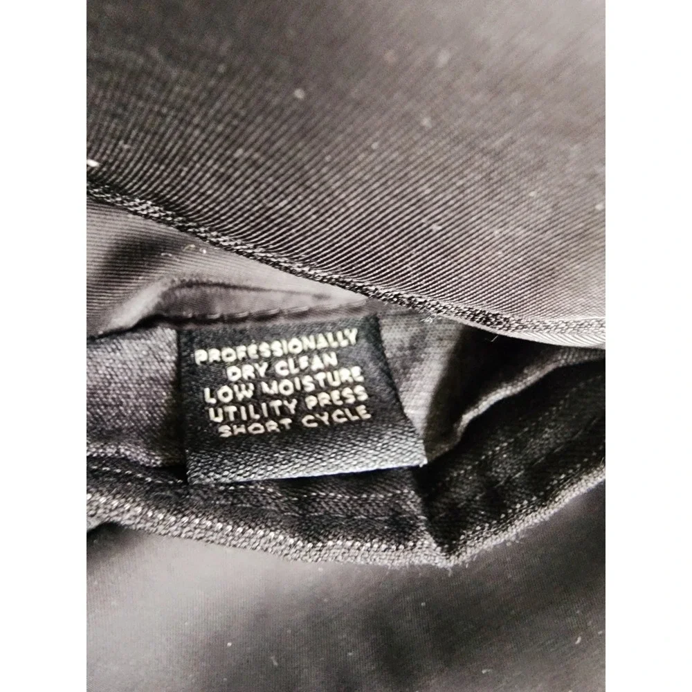 Jos A Bank Mens Suit Jacket Black Pinstripe Single Breasted %100 wool Size 37RG